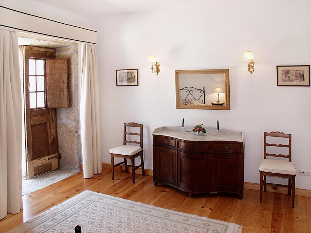 Casa De Vilarinho De S. Romao Sabrosa Zimmer foto